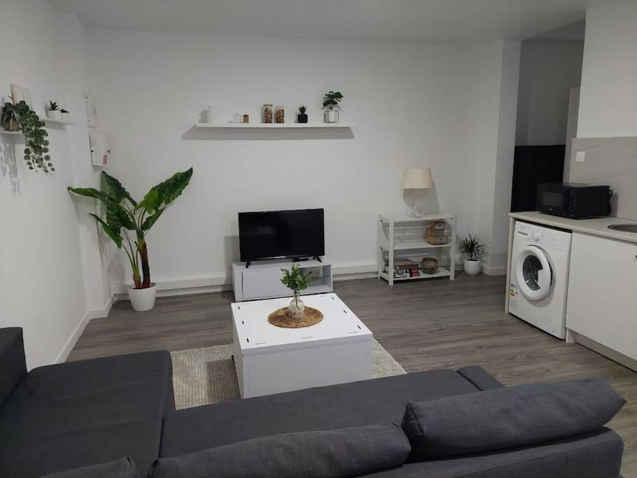 Midtown Pdl Lägenhet Ponta Delgada Exteriör bild
